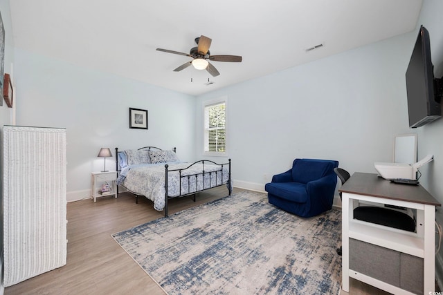 43 Sandlapper Way, Pawleys Island, SC 29585 - bedroom with wood finished floors and ceiling fan