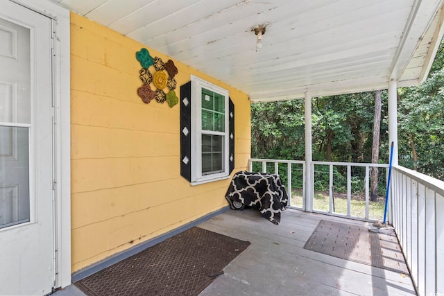 414 King St, Georgetown, SC 29440 - view of porch