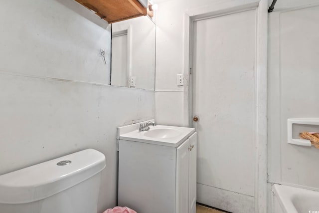 414 King St, Georgetown, SC 29440 - bathroom with vanity and a bath
