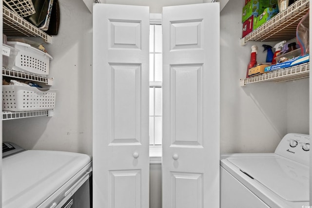 613 Waterway Village Blvd Unit 4-F, Myrtle Beach, SC 29579 - laundry room featuring washer and dryer