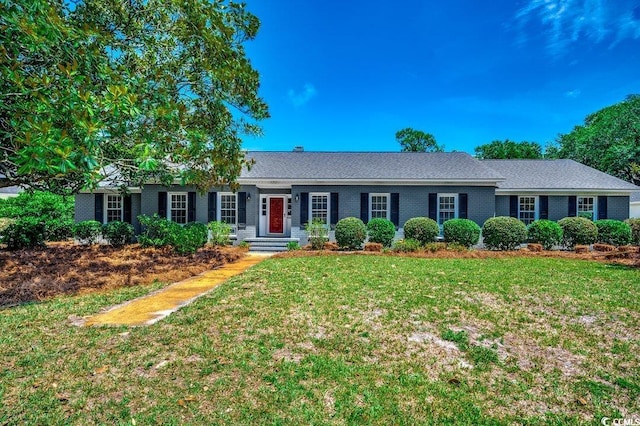 414 Dunes Dr, Myrtle Beach, SC 29572 - ranch-style house with a front lawn