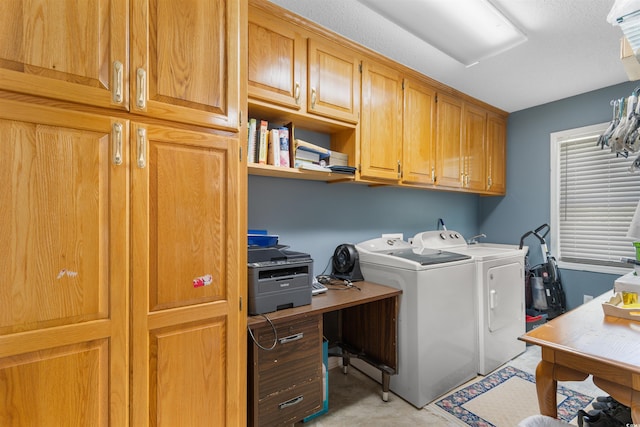 460 River Front St S, Conway, SC 29527 - laundry area with cabinet space, independent washer and dryer, and a desk