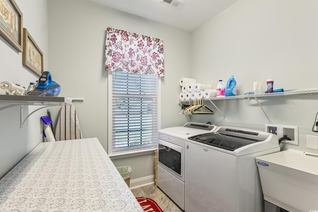 116 Olympus Ln, Conway, SC 29527 - washroom with washing machine and clothes dryer and baseboards