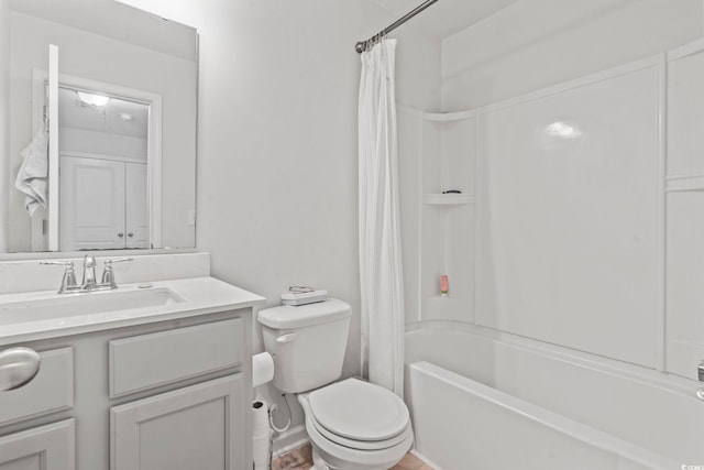 1117 Fairway Ln Unit 1117, Conway, SC 29526 - full bath featuring vanity and shower / tub combo with curtain