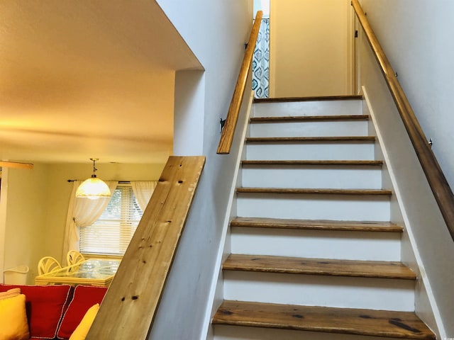 910 Perrin Dr, North Myrtle Beach, SC 29582 - view of stairs