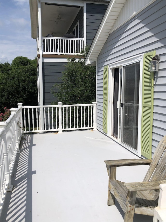 910 Perrin Dr, North Myrtle Beach, SC 29582 - view of balcony