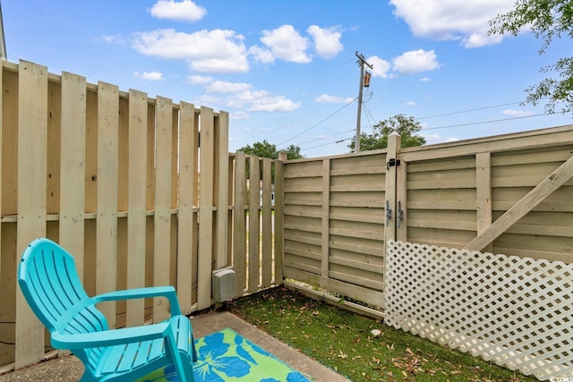 1011 Hunter Ave Unit 1, North Myrtle Beach, SC 29582 - view of patio / terrace