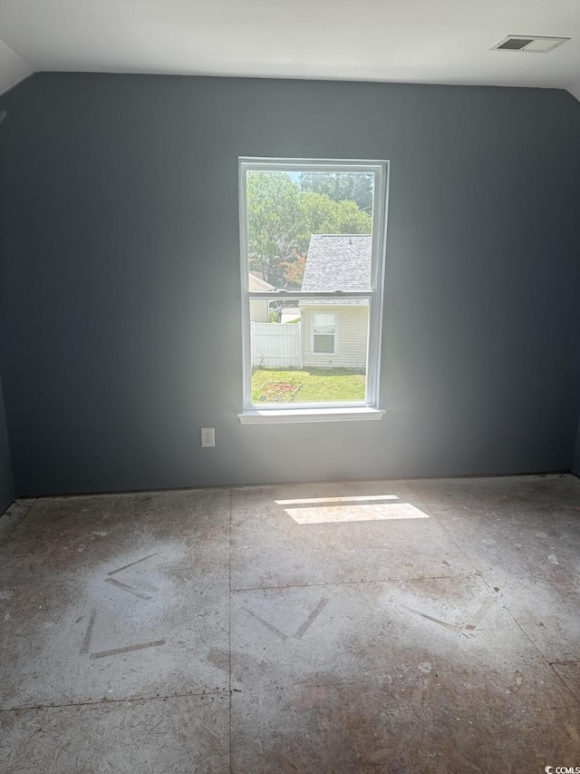 704 Coffee Tree Ct, Myrtle Beach, SC 29579 - empty room featuring vaulted ceiling