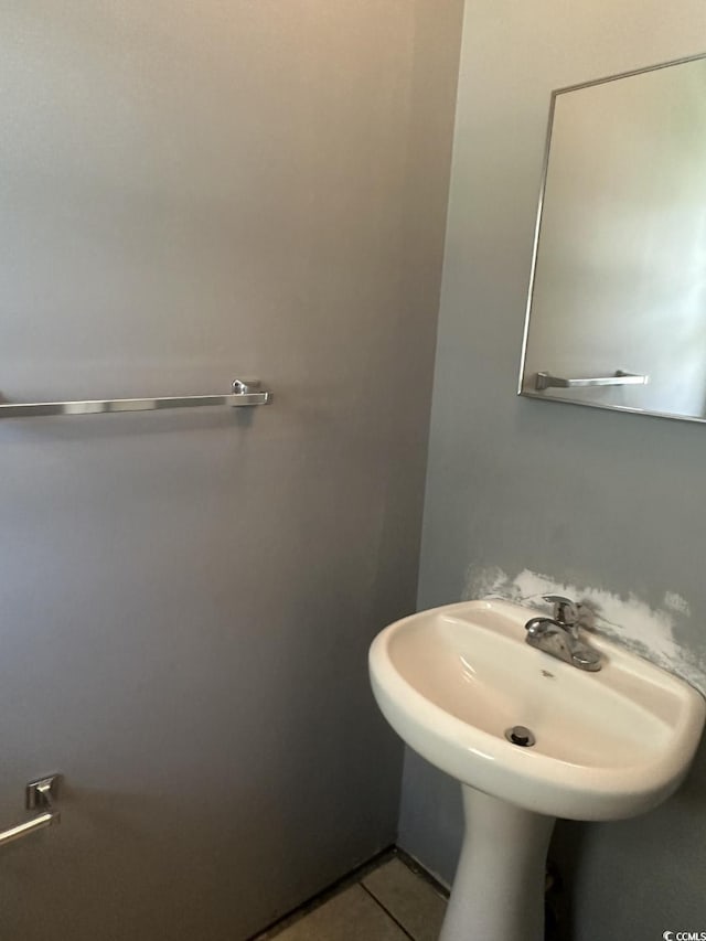 704 Coffee Tree Ct, Myrtle Beach, SC 29579 - bathroom featuring tile patterned floors