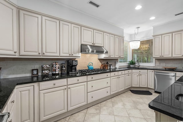 346 Middleton Dr, Pawleys Island, SC 29585 - photo 16
