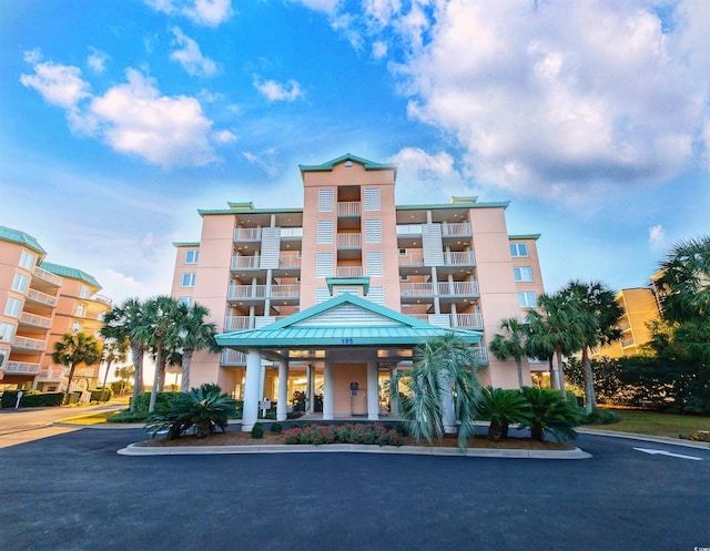 195 S Dunes Dr Unit 502, Pawleys Island, SC 29585 - photo 1