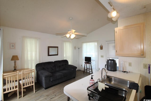 408 Tree Top Ct Unit 8-B, Myrtle Beach, SC 29588 - photo 3