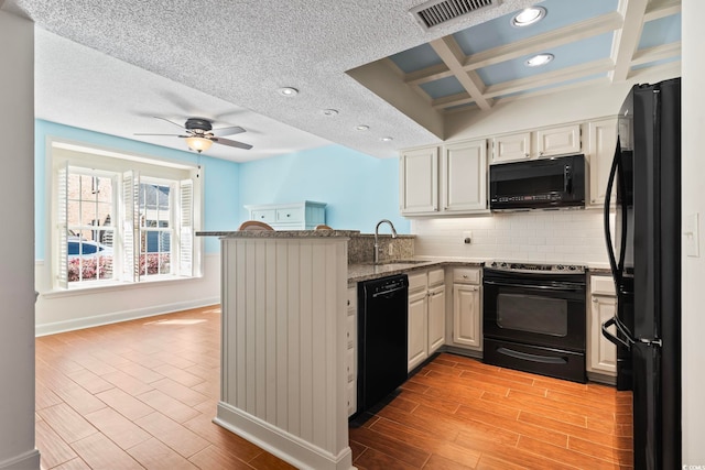 305 2nd Ave N, North Myrtle Beach, SC 29582 - photo 5