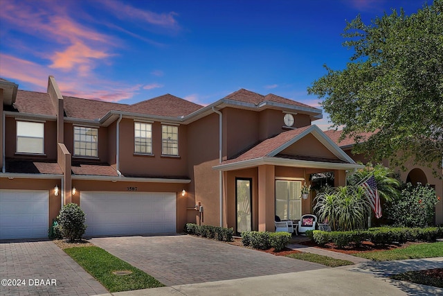 view of front facade with a garage