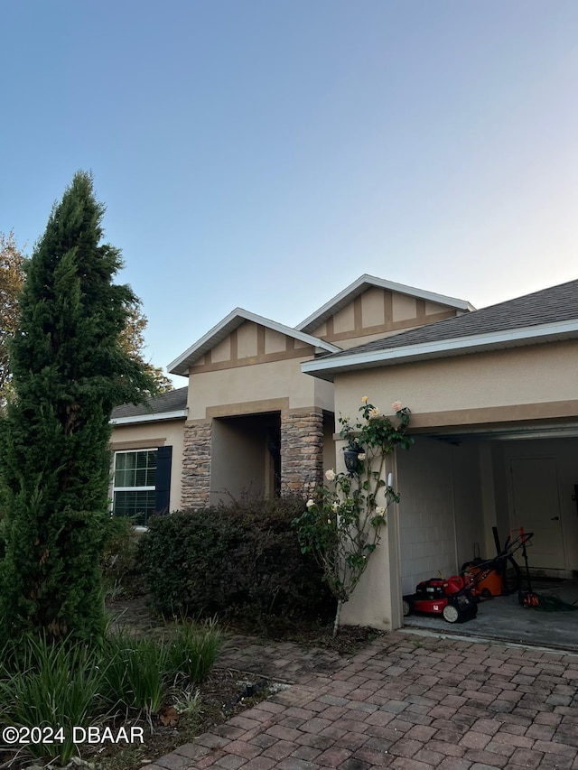 view of front of house