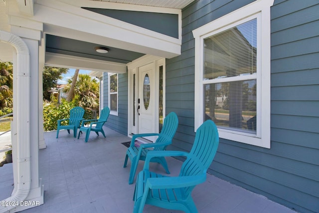 view of patio featuring covered porch