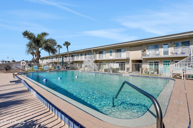 335 N Causeway Cswy Unit E220, New Smyrna Beach, FL 32169 - view of community pool