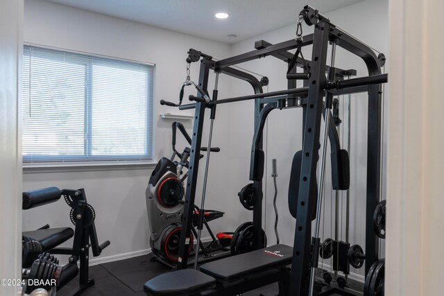 exercise room with a healthy amount of sunlight