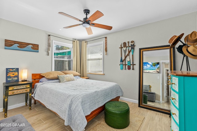 bedroom with ceiling fan