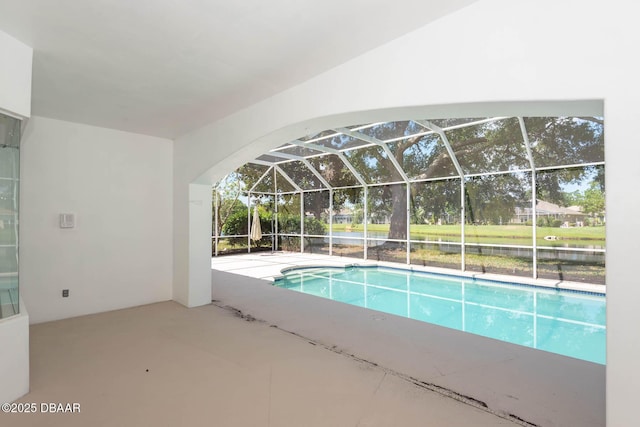 6062 Sabal Crossing Ct, Port Orange, FL 32128 - swimming pool featuring a patio and glass enclosure