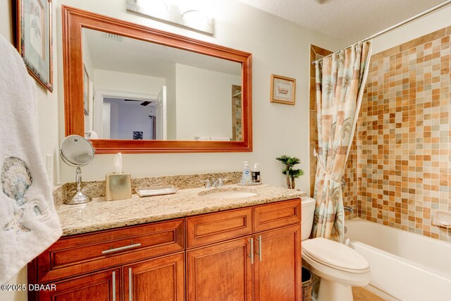 146 Palm Coast Resort Blvd Unit 501, Palm Coast, FL 32137 - bathroom with vanity and shower / bath combo