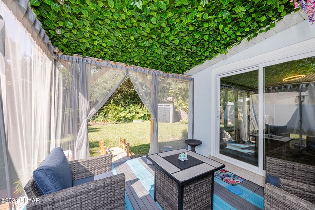 view of sunroom / solarium