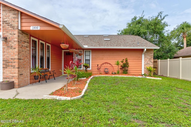 144 Herring Gull Ct, Daytona Beach, FL 32119 - view of yard with covered porch