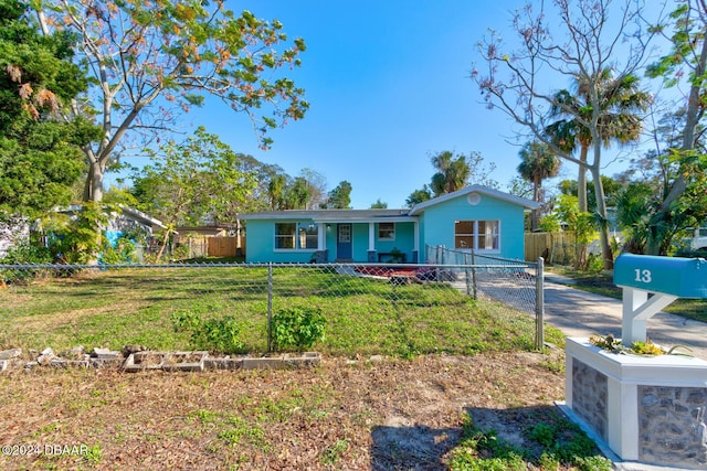 13 Highridge Rd, Daytona Beach, FL 32117 - ranch-style home with a fenced front yard