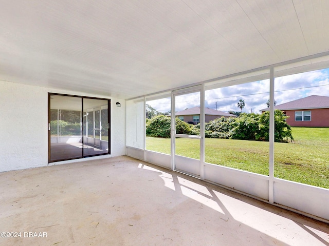 view of unfurnished sunroom