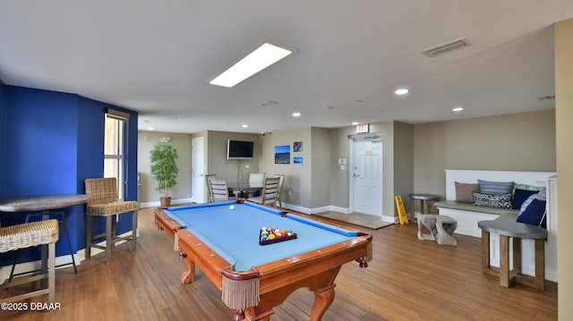 game room with visible vents, wood finished floors, pool table, and recessed lighting
