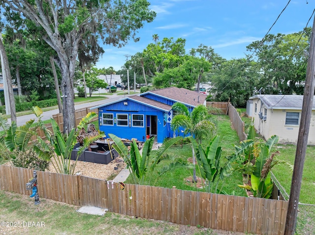 600 Holmes Ave, Daytona Beach, FL 32114 - view of swimming pool