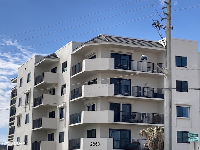 view of building exterior