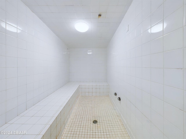 washroom featuring tile patterned floors