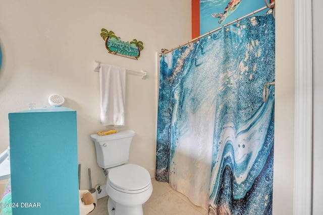 316 Dahoon Holly Dr, Daytona Beach, FL 32117 - full bath featuring toilet, tile patterned floors, and curtained shower