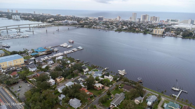 bird's eye view with a water view