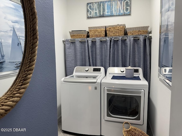 168 Ocean Hammock Loop, Daytona Beach, FL 32124 - laundry area featuring separate washer and dryer