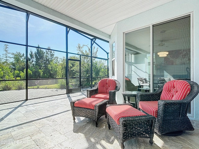 view of sunroom / solarium