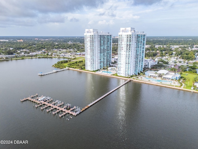 bird's eye view featuring a water view