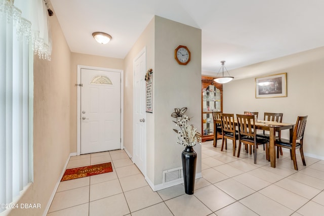 view of tiled entryway