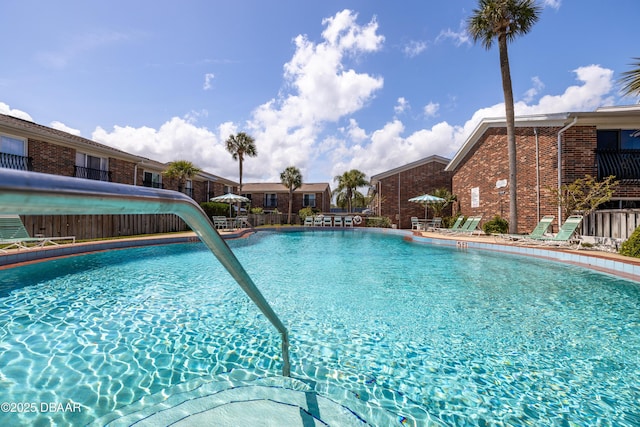 pool with fence