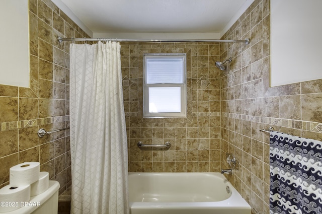 full bathroom with shower / bathtub combination with curtain, toilet, and tile walls