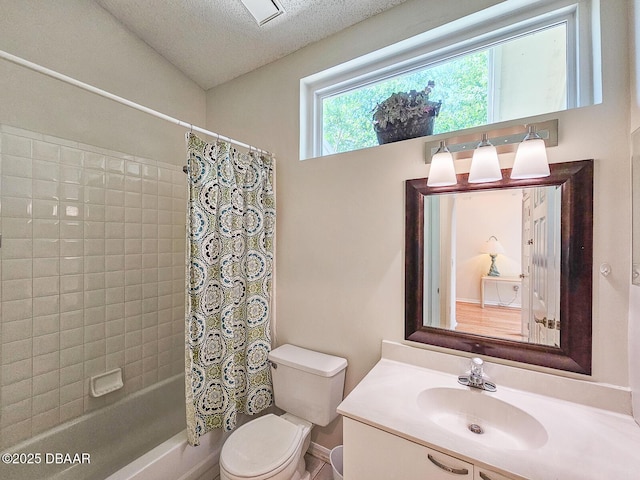 900 Smokerise Blvd, Port Orange, FL 32127 - bathroom with toilet, vanity, shower / bathtub combination with curtain, and a textured ceiling