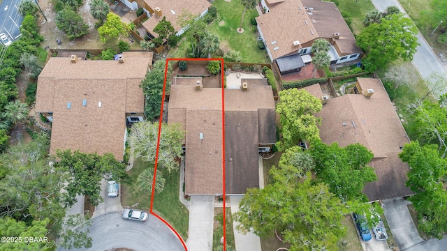 drone / aerial view featuring a residential view