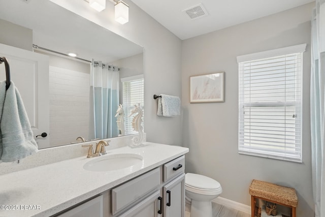 70 Esperanto Dr, Palm Coast, FL 32164 - full bathroom featuring vanity and a shower with curtain