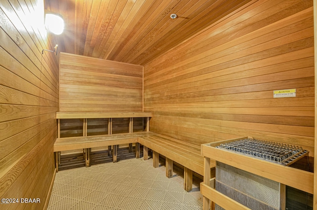 view of sauna / steam room