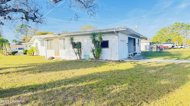 exterior space with a yard