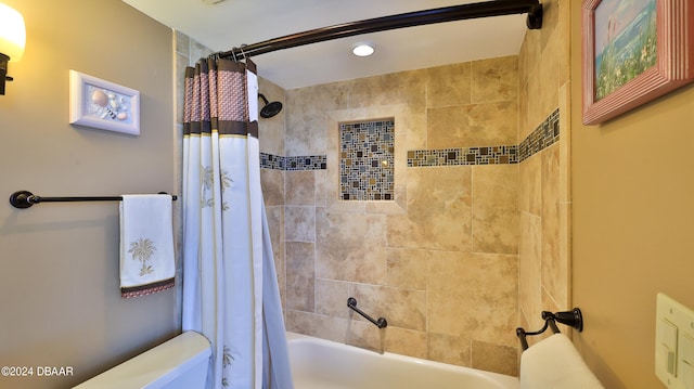 bathroom featuring shower / tub combo with curtain