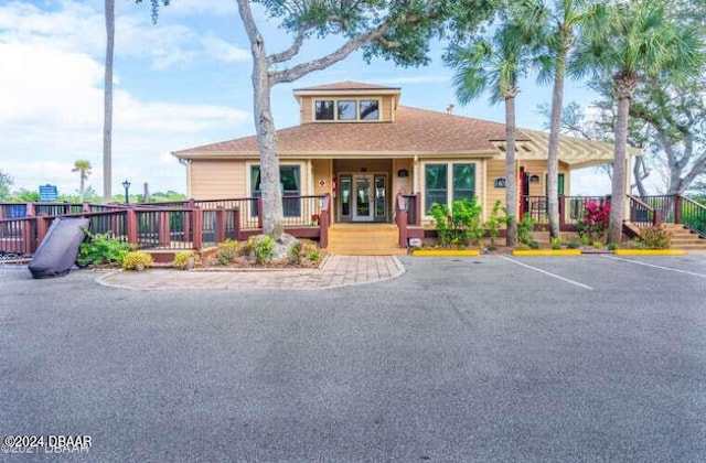 view of front of home featuring covered porch