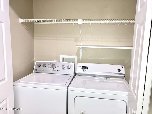 laundry room featuring washer and dryer