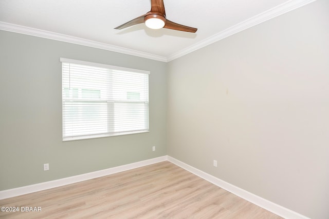 spare room with ceiling fan, light hardwood / wood-style floors, and ornamental molding